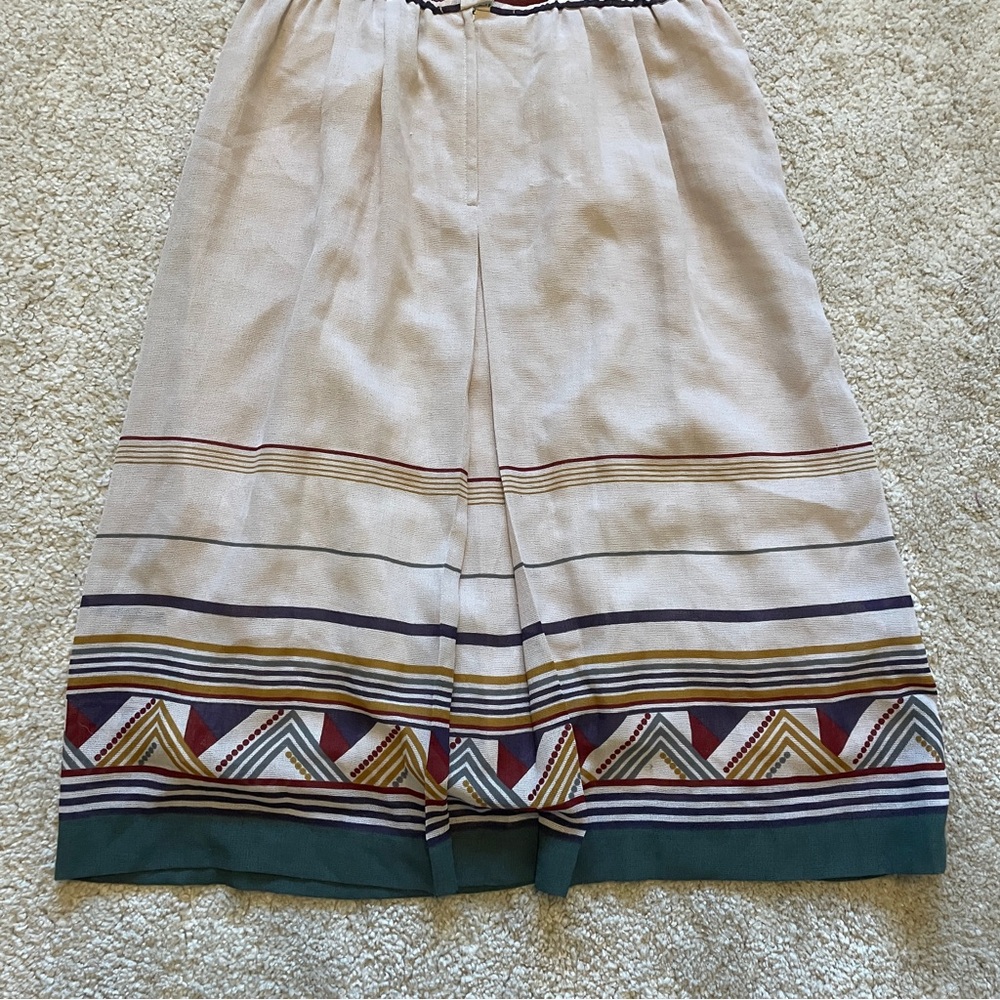 Vintage Pattern Beige Patterned Dress - image 4